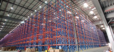 Por que azul e vermelho são as cores mais comuns em sistemas de racks-para se...