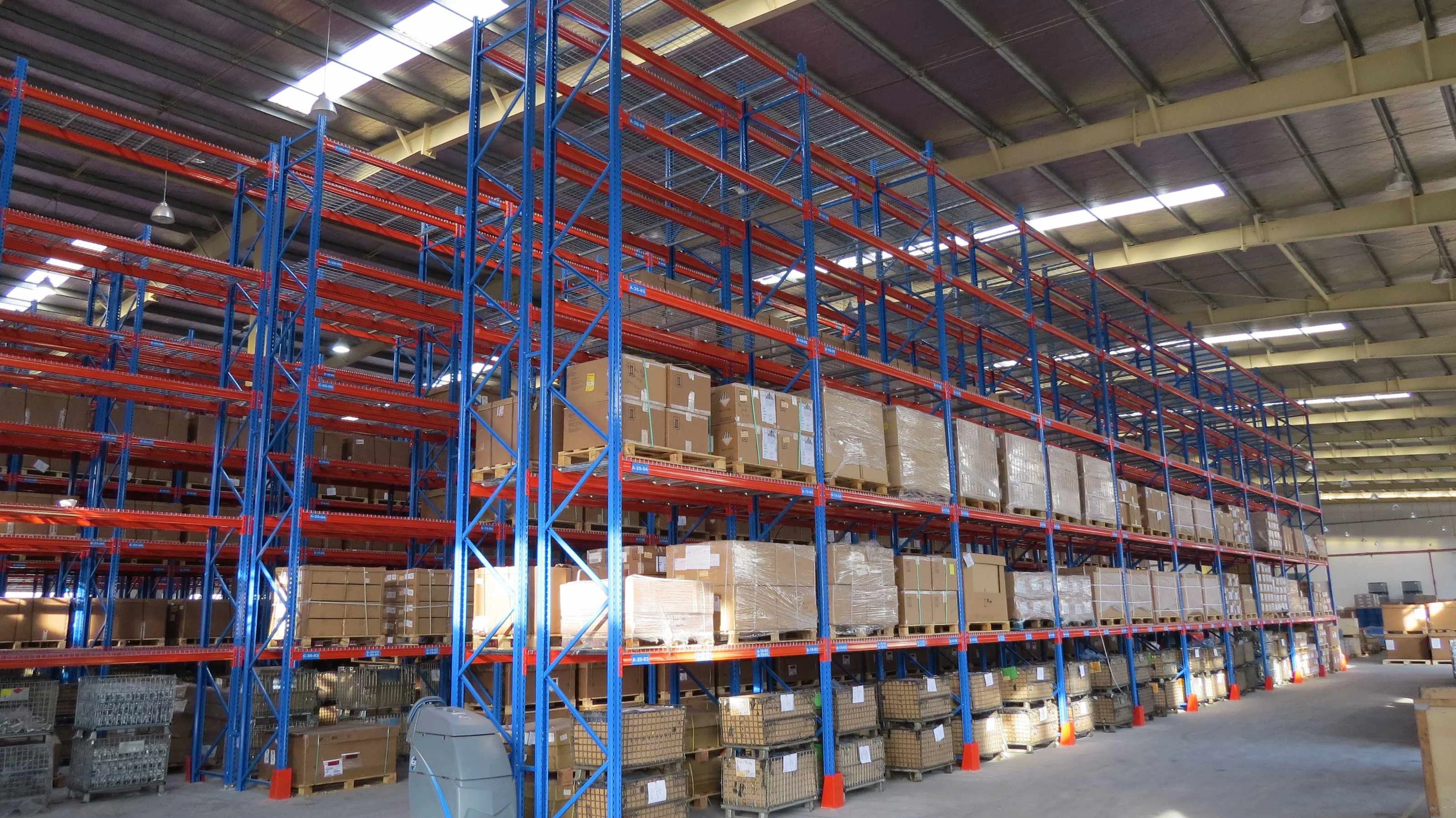 Qual rack é melhor para mercadorias compridas e laminadas? Veja o que Jrackin...